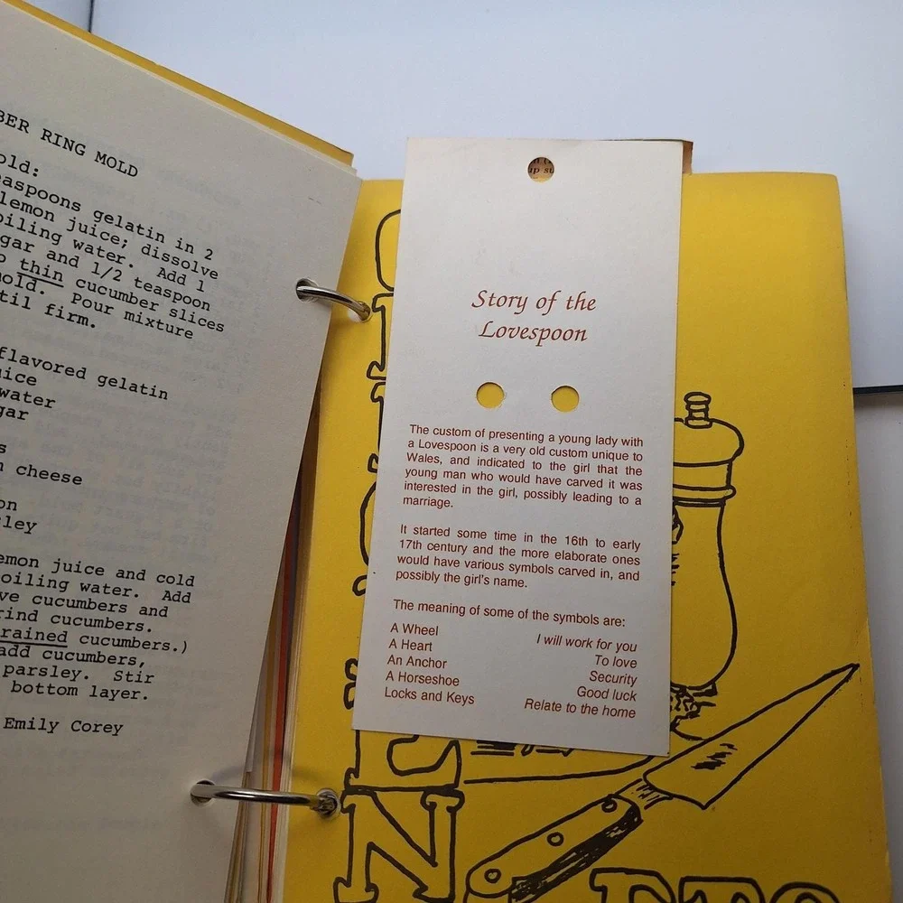 Aurora Presbyterian Favorite Recipes Colorado Kitchens‎ Cookbook Spiral 1975